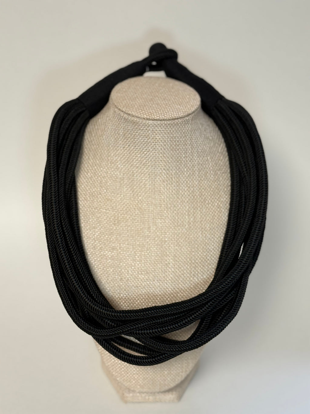 8 Strand Slub Necklace-Black