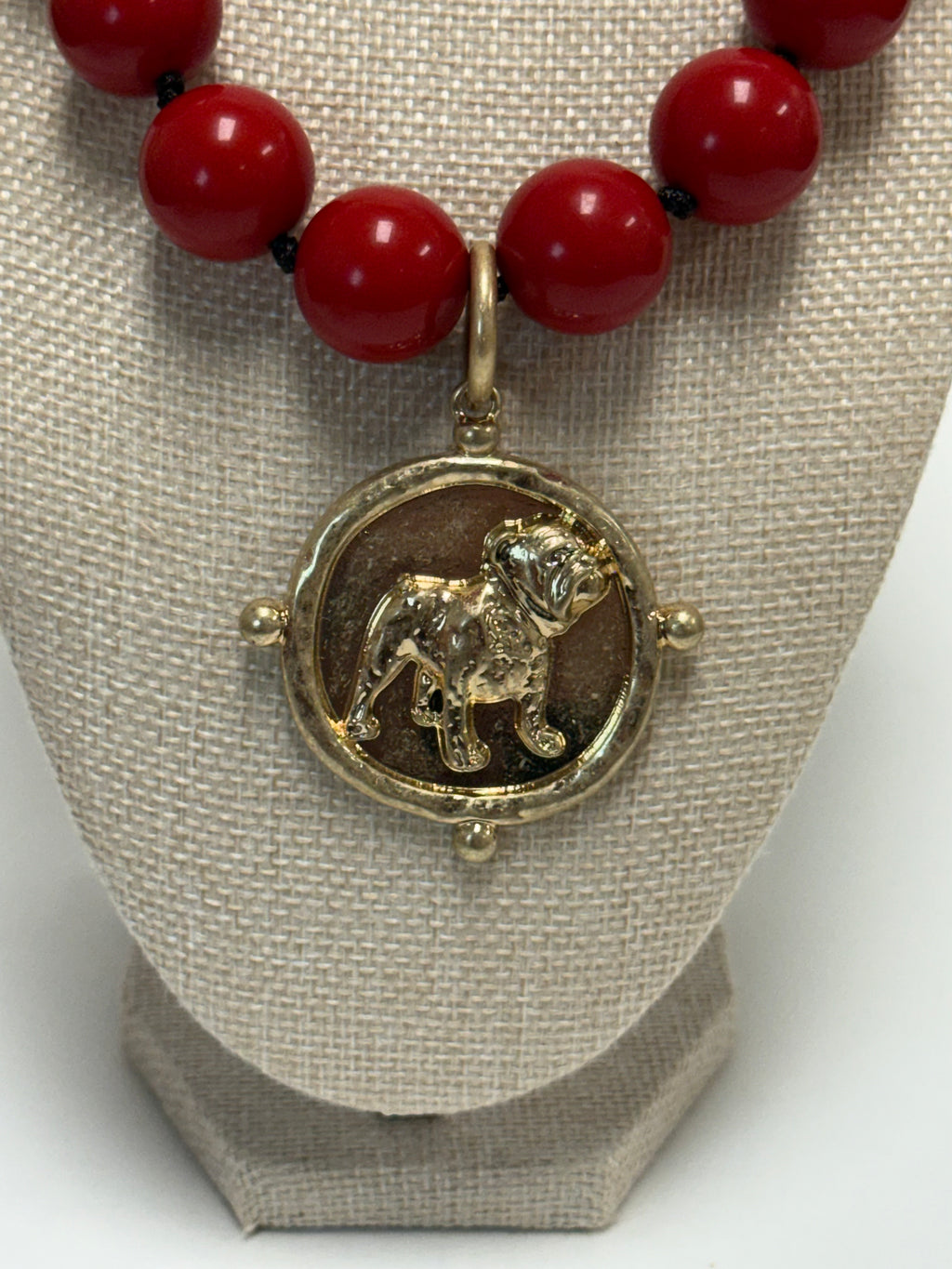 Ball & Knot Bulldog Pendant Necklace-Red
