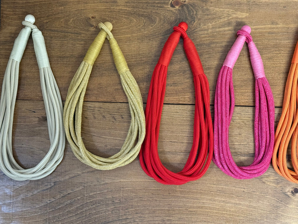 8 Strand Slub Necklace-Black